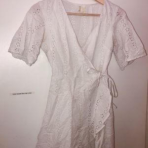 WHITE LACE WRAP DRESS
